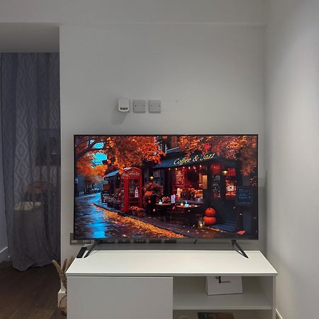 Mayfair 2 Beds Flat Near Bond Street, Opposite Selfridges On Oxford Street ลอนดอน ภายนอก รูปภาพ